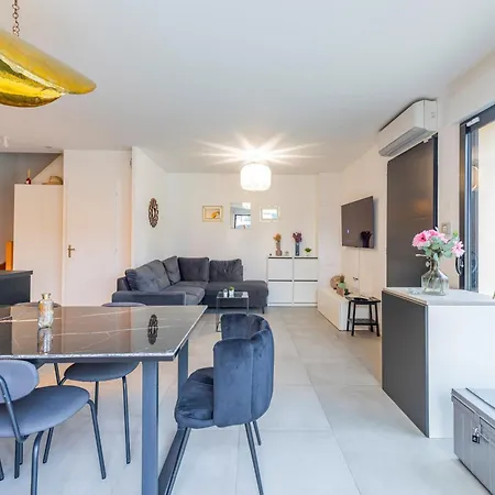 Maison Design 2 Ch Proche Cdg, Paris Casa de Férias *